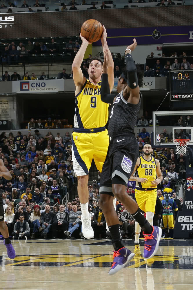 充对外援的 充对外援的